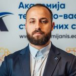 Милан Ристић