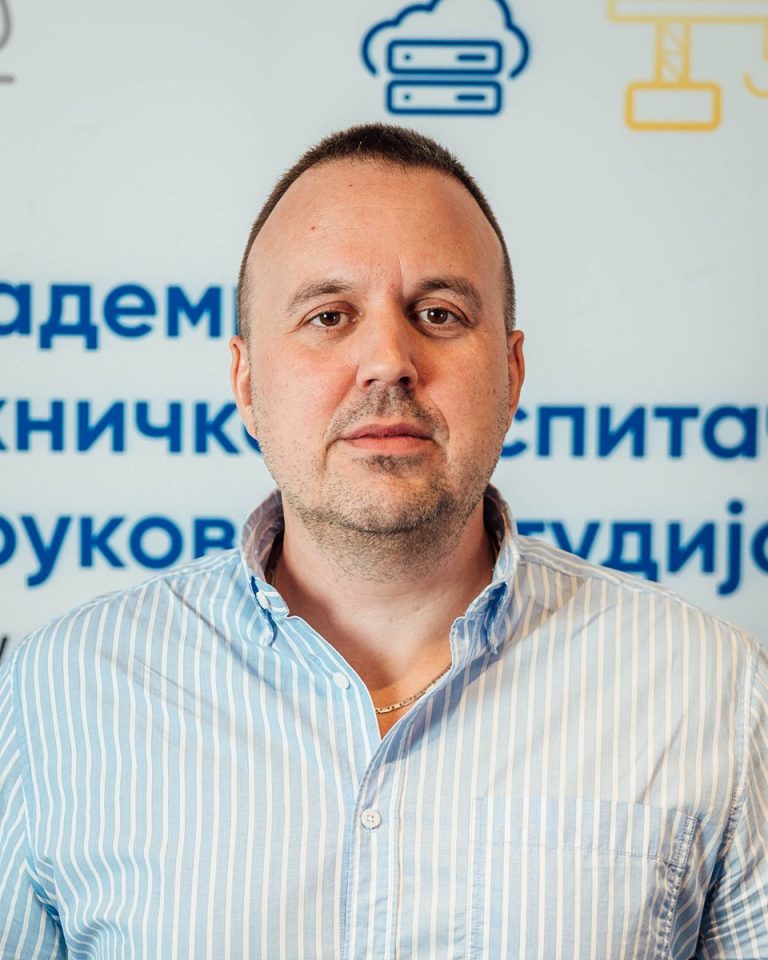 Milo&scaron; Stojanović